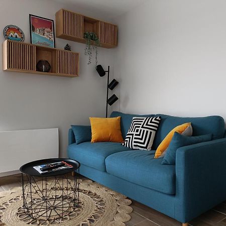 Appt Reposant Entierement Equipe. Apartment Toules Exterior photo